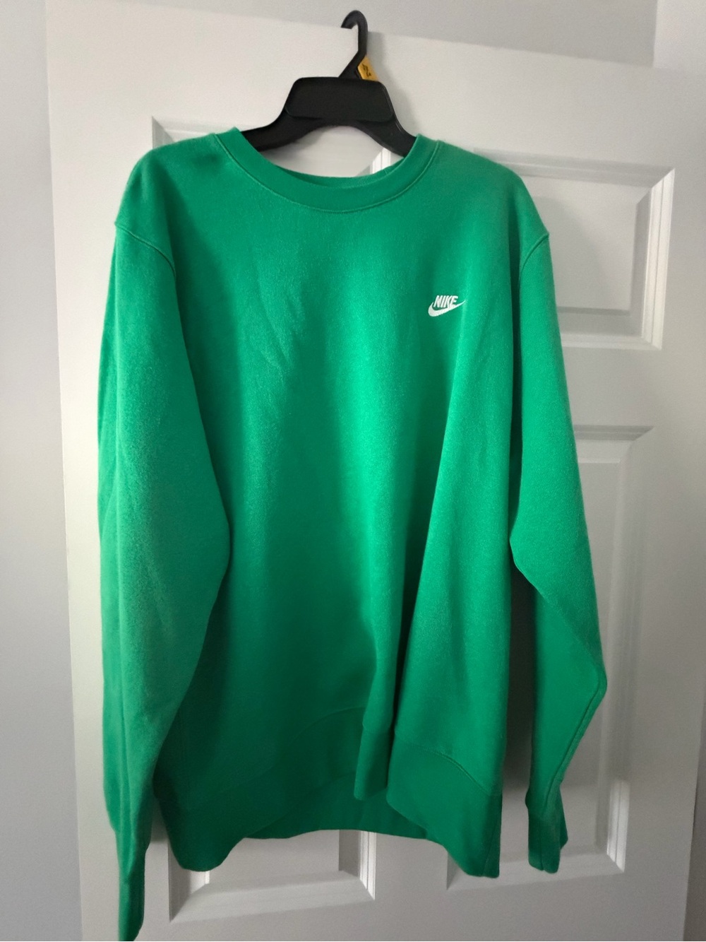 Nike Men’s Emerald Green Crewneck New Without Tags